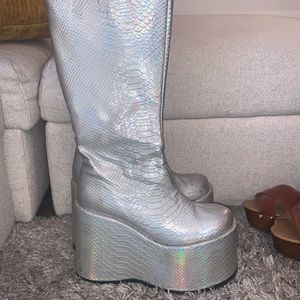 Size 10 iridescent platform boots
